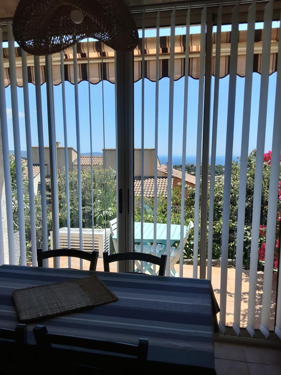 "Ti Sable" Agreable Studio Climatise, Jolie Vue Mer, Piscine A Cavalaire Sur Mer Golfe De St-Tropez Екстер'єр фото